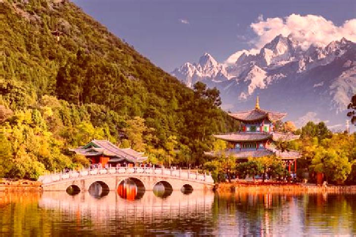 Sadie, 24 — Escort in Yun an, China