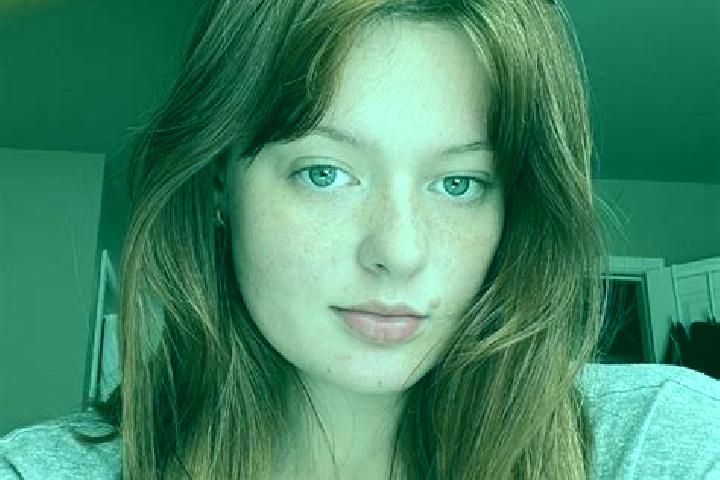 Sadie, 25, a auburn amber-eyed european companion based in Tlucna. Offering Massage, Fetish, A-Level, Duos, Overnight. Available for incall and outcall, over...