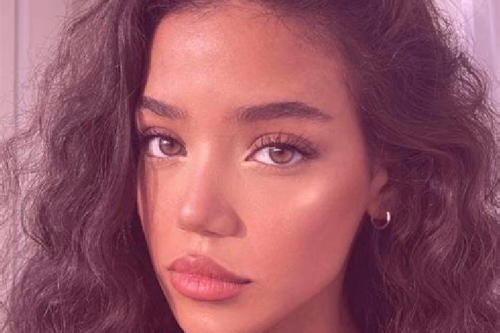 Sadie, 25, a black brown-eyed indian companion based in Hedian. Offering Domination, Overnight, CIM, 69. Available for incall and outcall, overnight bookings...