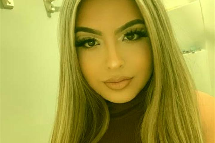 Sadie, 25, a blonde brown-eyed latina companion based in Kenyam. Offering CIM, Girlfriend Experience, Dinner Date, OWO. Available for incall and outcall, ove...