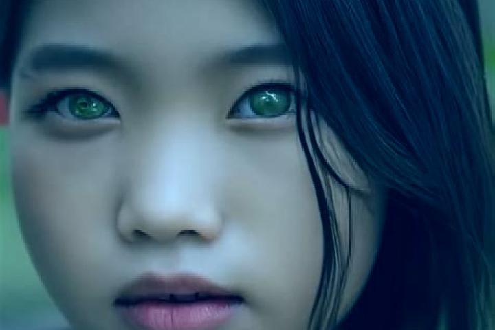 Sadie, 25, a brunette green-eyed asian companion based in Pelawal. Offering Prostate Massage, Tantra. Available for incall and outcall, overnight bookings av...