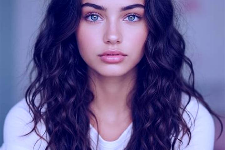 Sadie, 25, a brunette green-eyed mediterranean companion based in El Almendro. Offering Duos, Erotic Massage, GFE. Available for incall and outcall, overnigh...