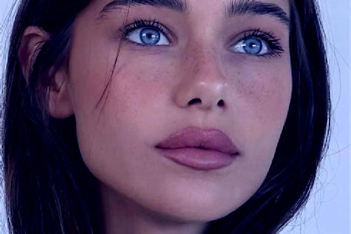 Sadie, 25, a brunette grey-eyed caribbean companion based in Khymchyn. Offering Roleplay, GFE, Couples. Available for incall and outcall, overnight bookings ...
