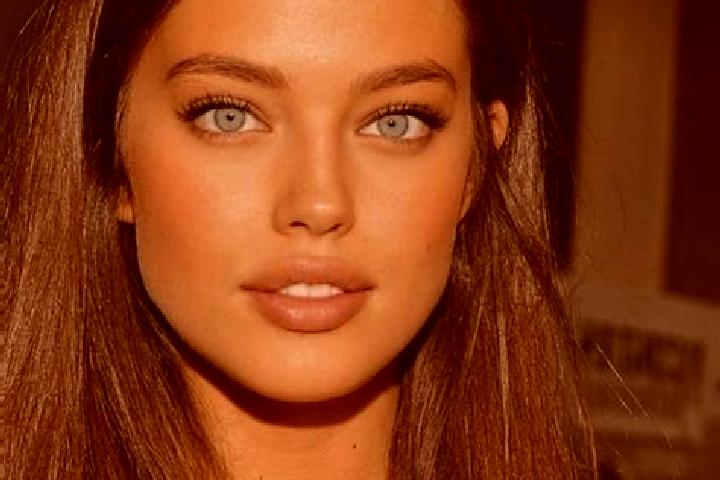 Sadie, 25, a chestnut dark-eyed caucasian companion based in Sauvian. Offering Travel Companion, Deep French Kissing, Tantra, CIM. Available for incall and o...