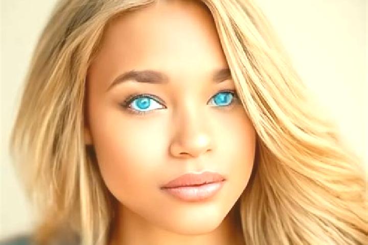 Sadie, 25, a dark blonde blue-eyed latina companion based in Cherevakha. Offering Domination, BDSM, A-Level, Fetish, OWO. Available for incall and outcall, o...