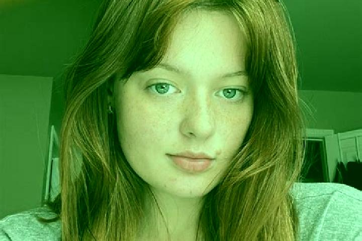 Sadie, 25, a red grey-eyed indian companion based in Labarthe-sur-Leze. Offering Dinner Date, Duos, Party Girl. Available for incall and outcall, day and eve...