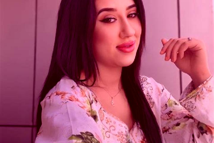 Sadie, 25 — Escort in Boudinar, Morocco