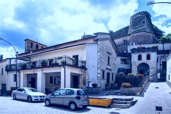 Sadie, 25 — Escort in Cerro al Volturno, Italy