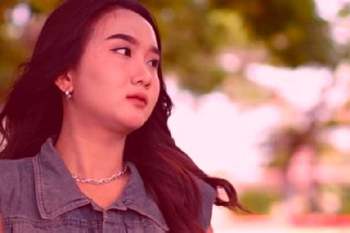 Sadie, 25 — Escort in Krajan Caluk, Indonesia