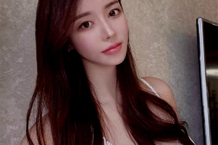 Sadie, 25 — Escort in Motge, China