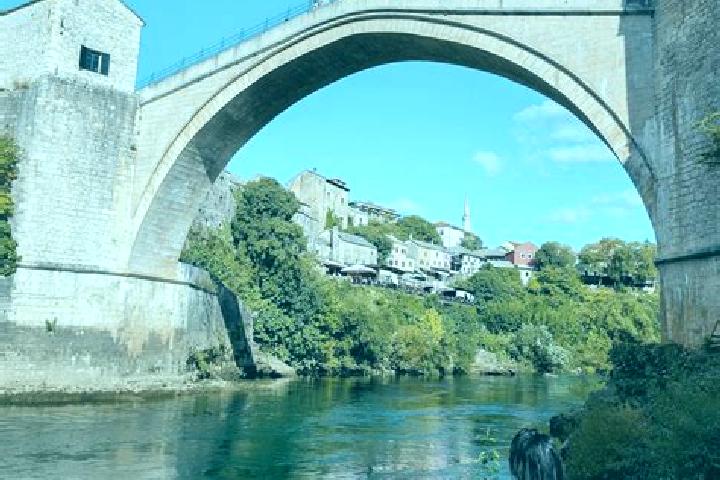 Sadie, 25 — Escort in Omanjska, Bosnia and Herzegovina