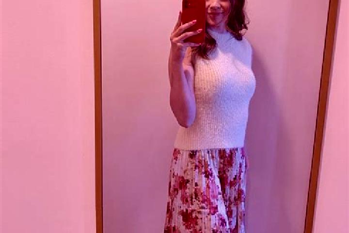 Sadie, 25 — Escort in Omelnyk, Ukraine