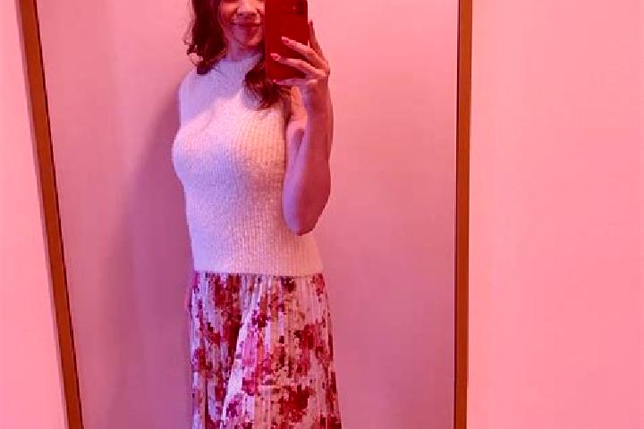 Sadie, 25 — Escort in Selyatino, Russia