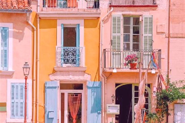 Sadie, 25 — Escort in Youx, France