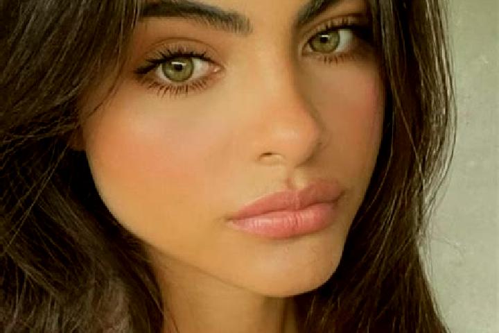 Sadie, 26, a black hazel-eyed caucasian companion based in Gwa. Offering Prostate Massage, BDSM, Party Girl, OWO. Available for incall and outcall, day and e...