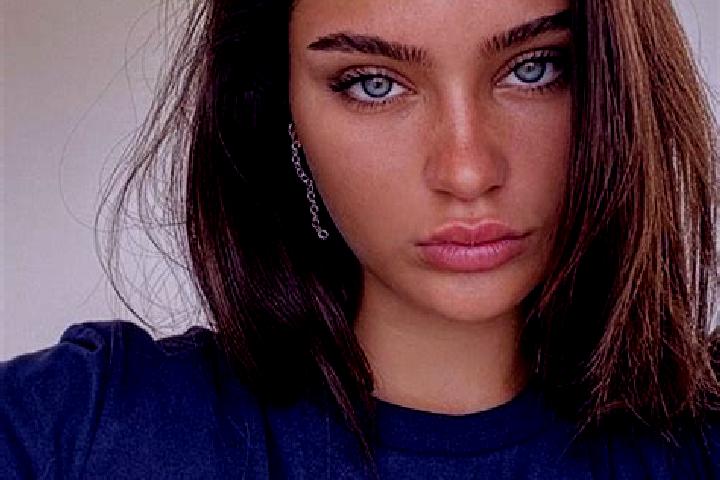 Sadie, 26, a brunette dark-eyed caucasian companion based in Laurel. Offering Travel Companion, CIM, Duos. Available for incall and outcall, overnight bookin...