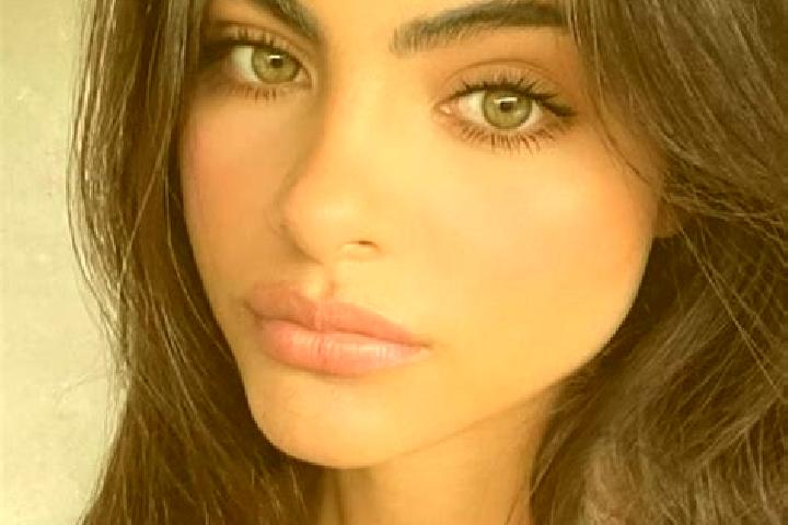 Sadie, 26, a brunette dark-eyed middle eastern companion based in Sandover. Offering Dinner Date, Travel Companion, Overnight. Available for incall and outca...