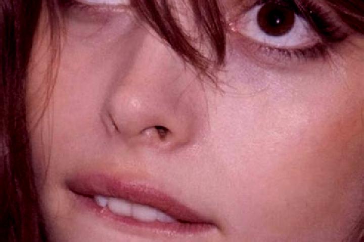 Sadie, 26, a chestnut dark-eyed european companion based in Manjhand. Offering Deep French Kissing, OWO, Fetish. Available for incall and outcall, day and ev...
