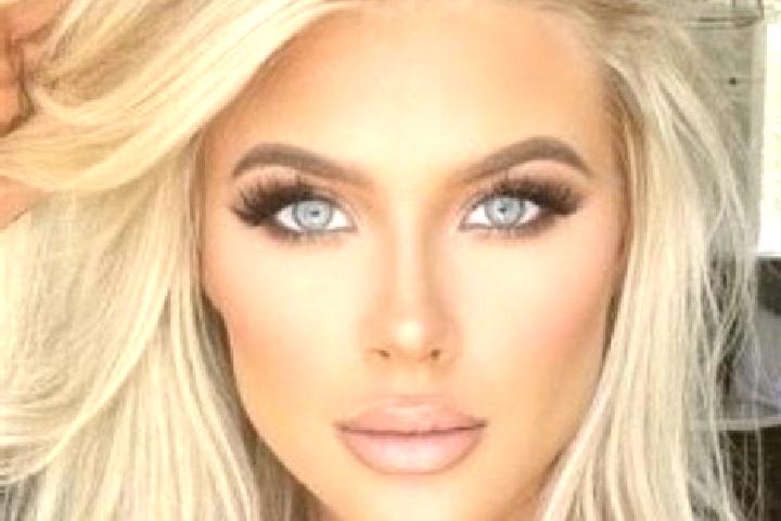 Sadie, 26, a platinum blonde grey-eyed european companion based in Windbergen. Offering Striptease, Prostate Massage, Travel Companion, Party Girl, Dominatio...