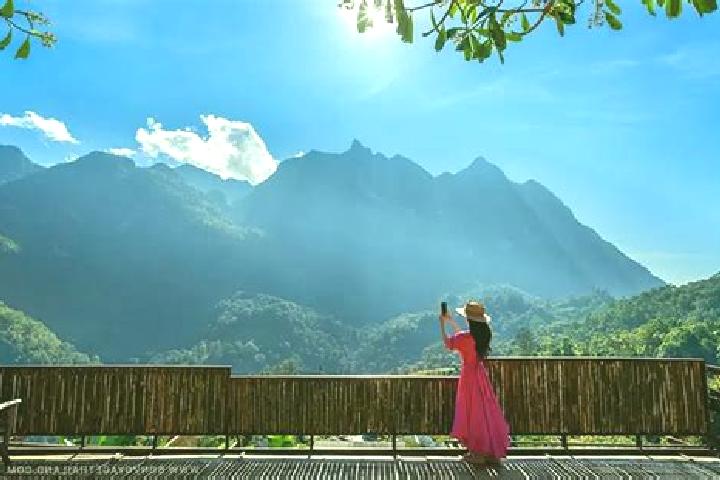 Sadie, 26 — Escort in Chiang Dao, Thailand