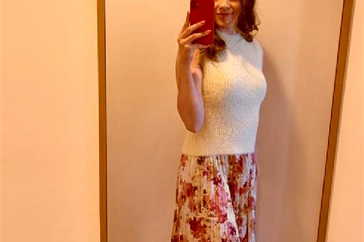 Sadie, 26 — Escort in Krasnany, Slovakia