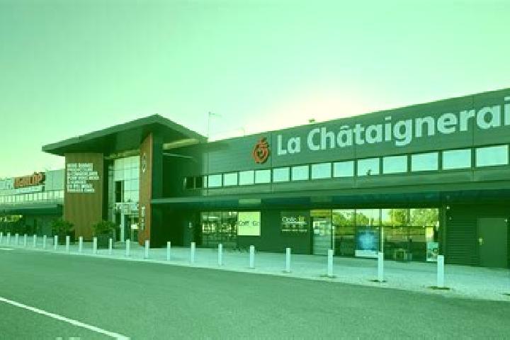 Sadie, 26 — Escort in La Chataigneraie, France