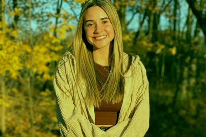 Sadie, 26 — Escort in Palatine Bridge, United States