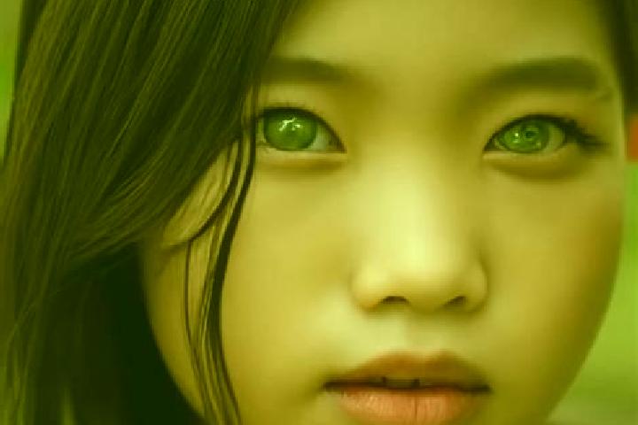 Sadie, 27, a auburn green-eyed asian companion based in Kingsthorpe. Offering Deep French Kissing, Roleplay, 69, Striptease, GFE. Available for incall and ou...