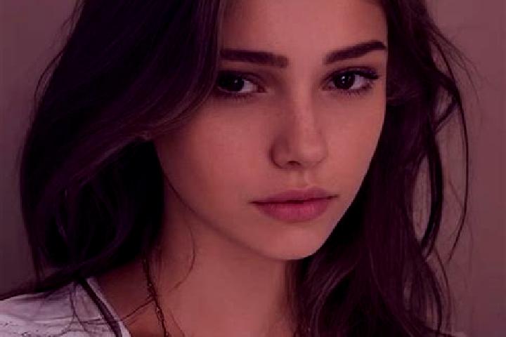 Sadie, 27, a chestnut grey-eyed slavic companion based in Trail. Offering Couples, Tantra, GFE, Girlfriend Experience, 69. Available for incall and outcall, ...