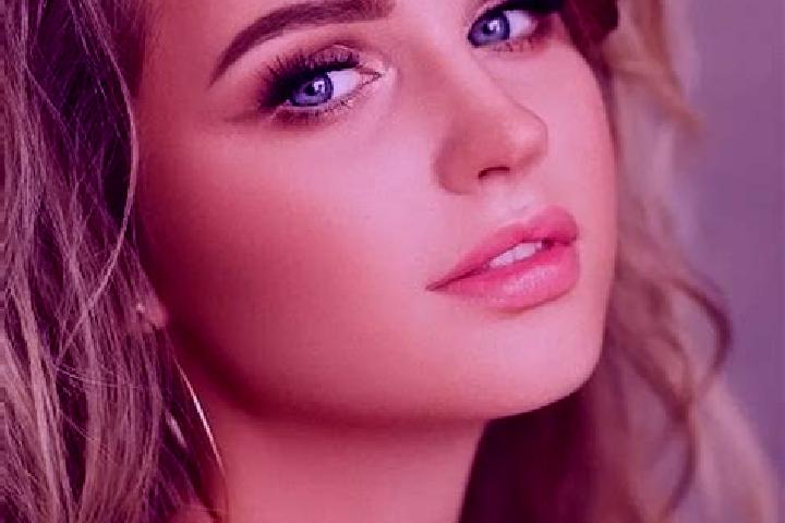 Sadie, 27, a dark blonde blue-eyed middle eastern companion based in Little Gaddesden. Offering Travel Companion, Erotic Massage, Prostate Massage. Available...