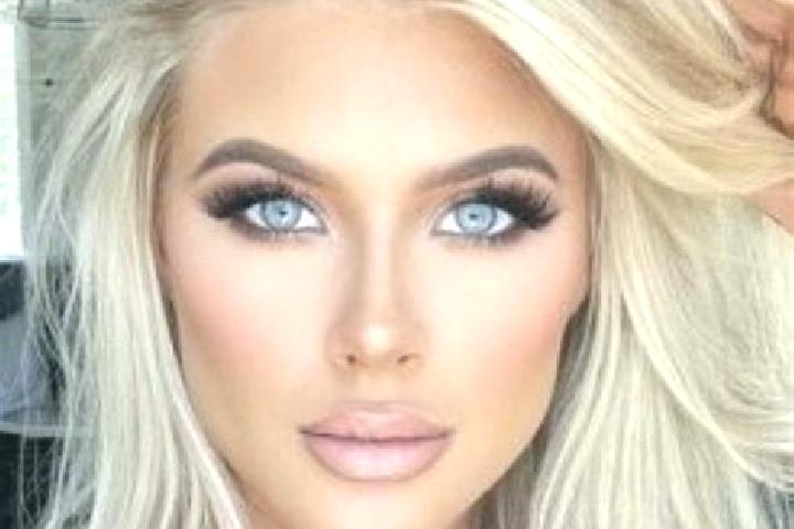 Sadie, 27, a platinum blonde dark-eyed middle eastern companion based in Quebrada del Rosario Arriba. Offering BDSM, Tantra, CIM, Duos. Available for incall ...