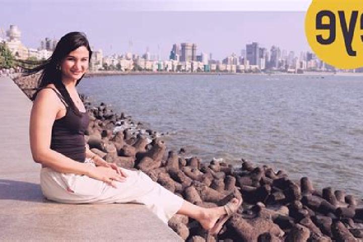 Sadie, 27 — Escort in Bagar, India