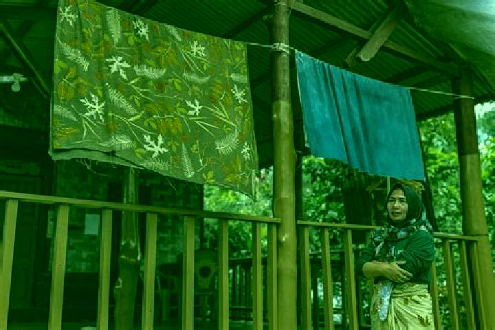 Sadie, 27 — Escort in Citalahab, Indonesia