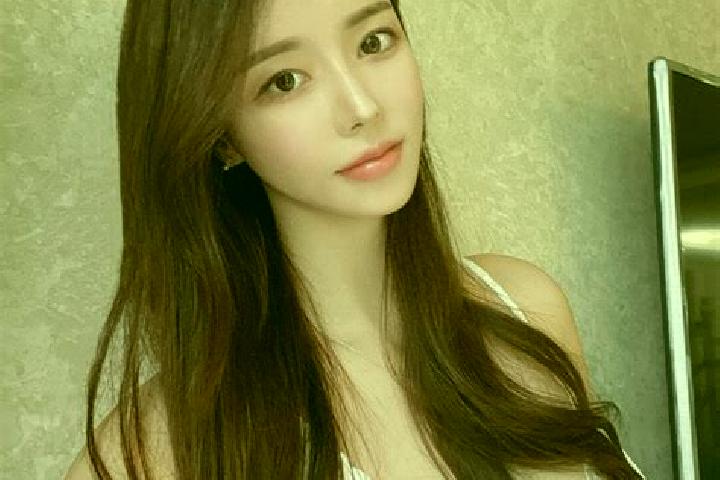 Sadie, 27 — Escort in Daguyun, China