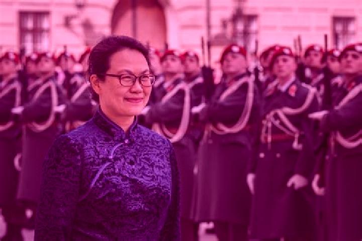 Sadie, 27 — Escort in Fanzhuang, China