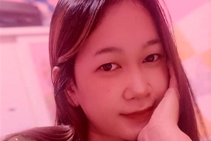 Sadie, 27 — Escort in Kutoarjo, Indonesia