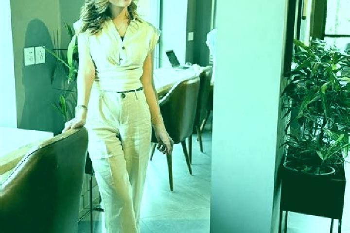 Sadie, 27 — Escort in Poja, Indonesia
