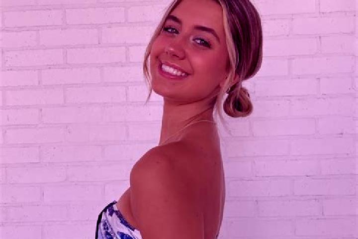 Sadie, 27 — Escort in Statesboro, United States