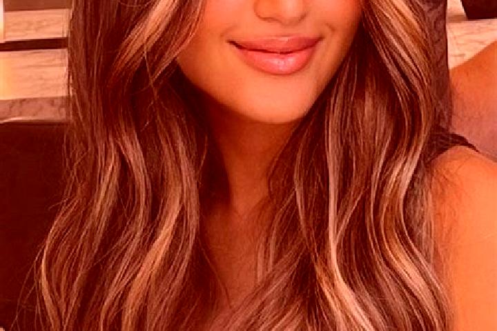 Sadie, 28, a dark blonde brown-eyed indian companion based in Chornohirka. Offering Couples, Fetish, Deep French Kissing, Tantra, Domination. Available for i...