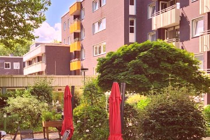Sadie, 28 — Escort in Bochum-Werne, Germany
