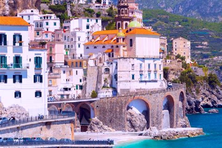 Sadie, 28 — Escort in Gaiola, Italy