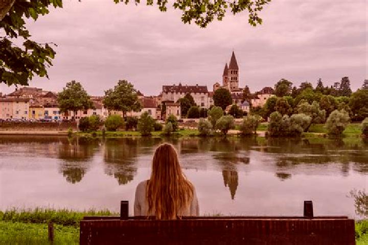 Sadie, 28 — Escort in Grospierres, France