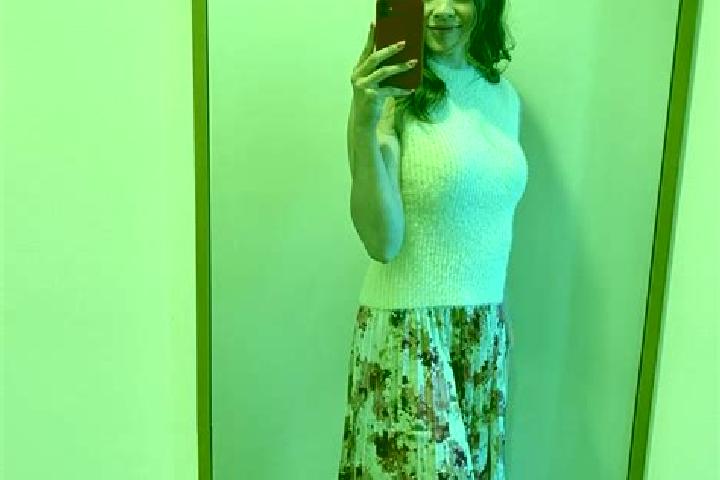 Sadie, 28 — Escort in Hody-Dobrovidka, Ukraine
