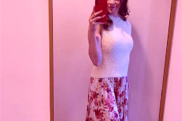 Sadie, 28 — Escort in Szodliget, Hungary