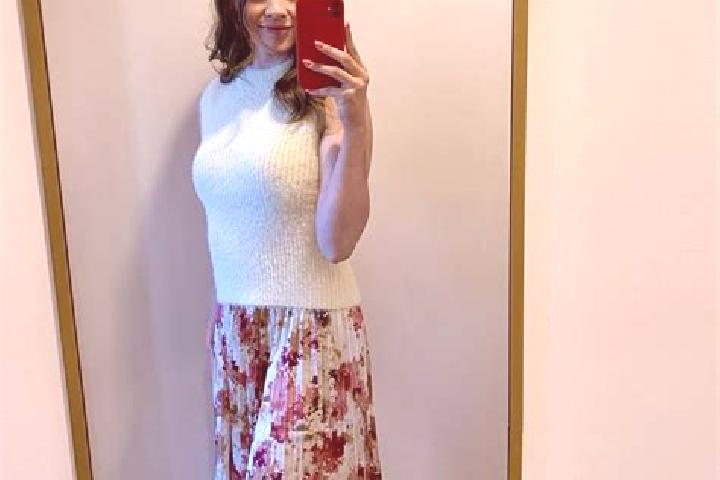 Sadie, 28 — Escort in Talakivka, Ukraine