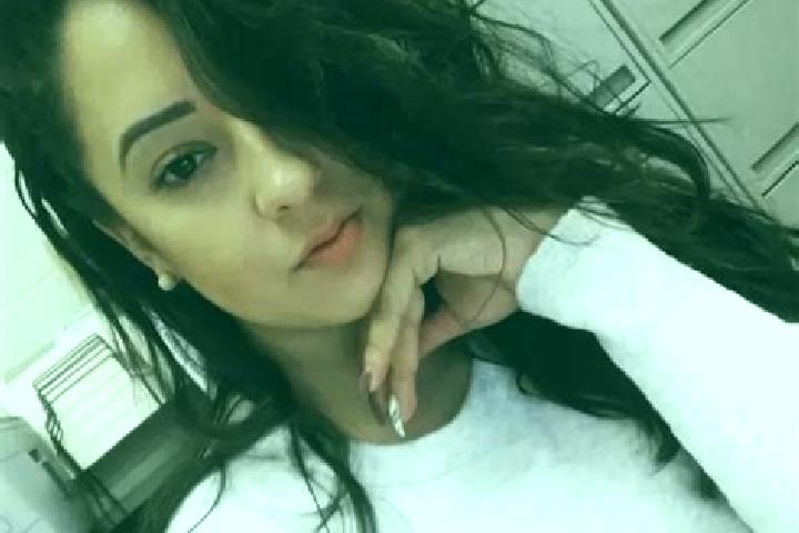 Sadie, 29, a black grey-eyed middle eastern companion based in Moustiers-Sainte-Marie. Offering Overnight, Girlfriend Experience, Tantra, Fetish. Available f...