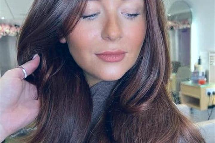 Sadie, 29, a chestnut brown-eyed middle eastern companion based in Veriora. Offering A-Level, Tantra, Striptease. Available for incall and outcall, overnight...