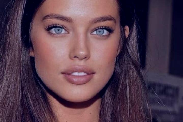 Sadie, 29, a chestnut green-eyed mediterranean companion based in Huangcheng. Offering Dinner Date, Deep French Kissing, A-Level, Striptease. Available for i...