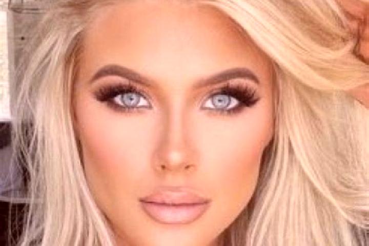 Sadie, 29, a platinum blonde blue-eyed indian companion based in Achanputtur. Offering Domination, Girlfriend Experience, Massage, Striptease. Available for ...