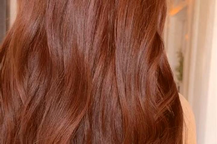 Sadie, 29, a red brown-eyed european companion based in Komagane. Offering BDSM, Overnight, Girlfriend Experience. Available for incall and outcall, overnigh...